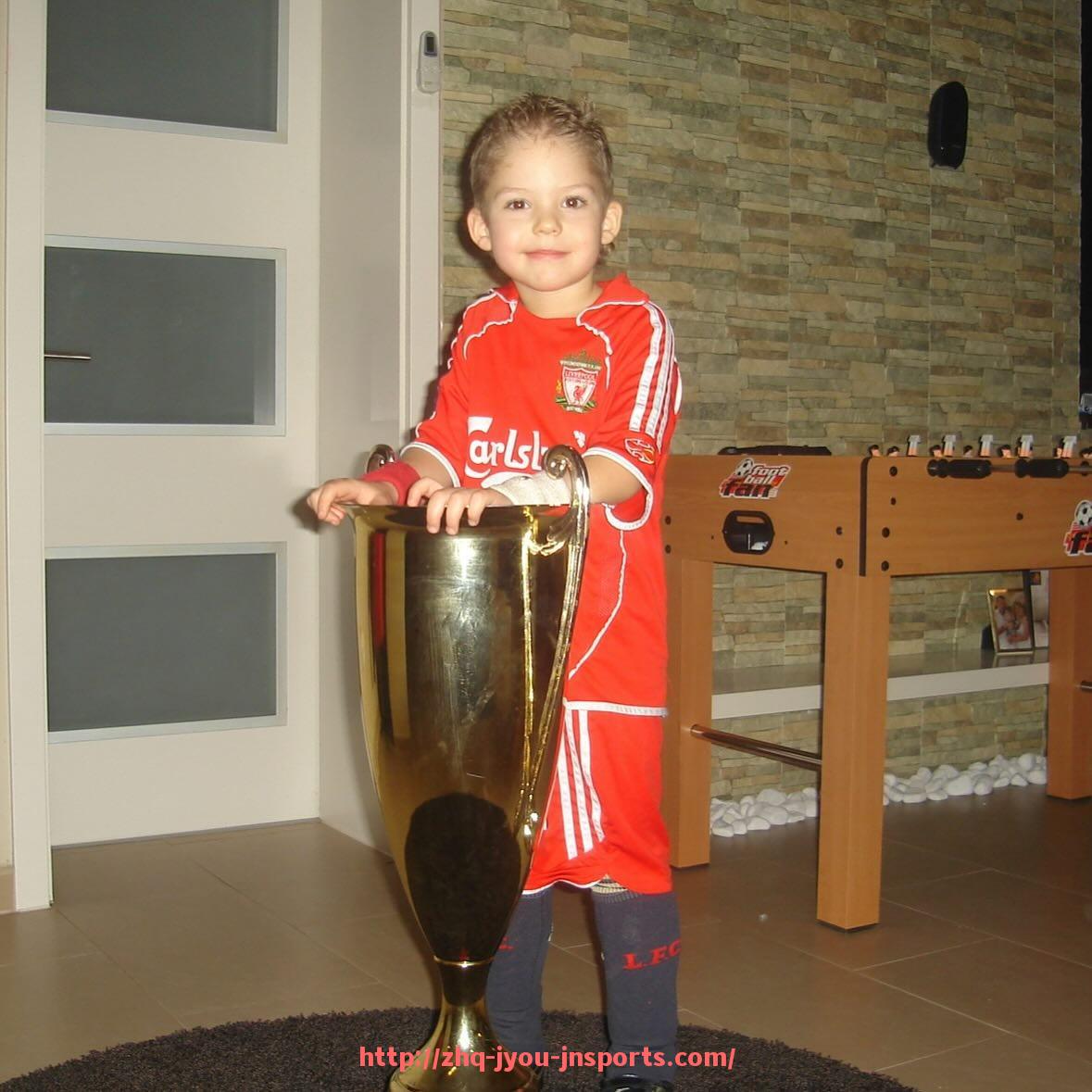 jiuyou九游娱乐-世俱杯球员名单公布及参赛球员介绍